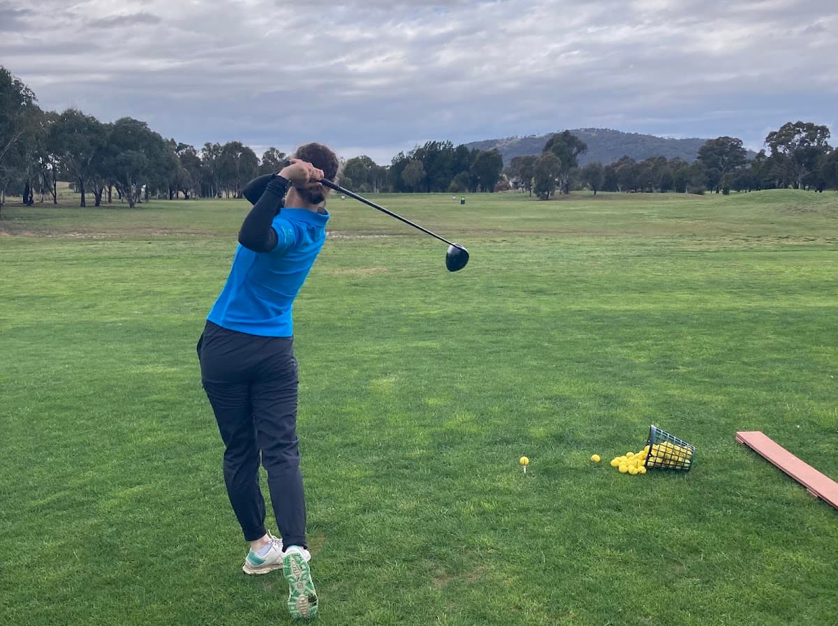 Bidgee Golf Driving Range & Trackman Studio
