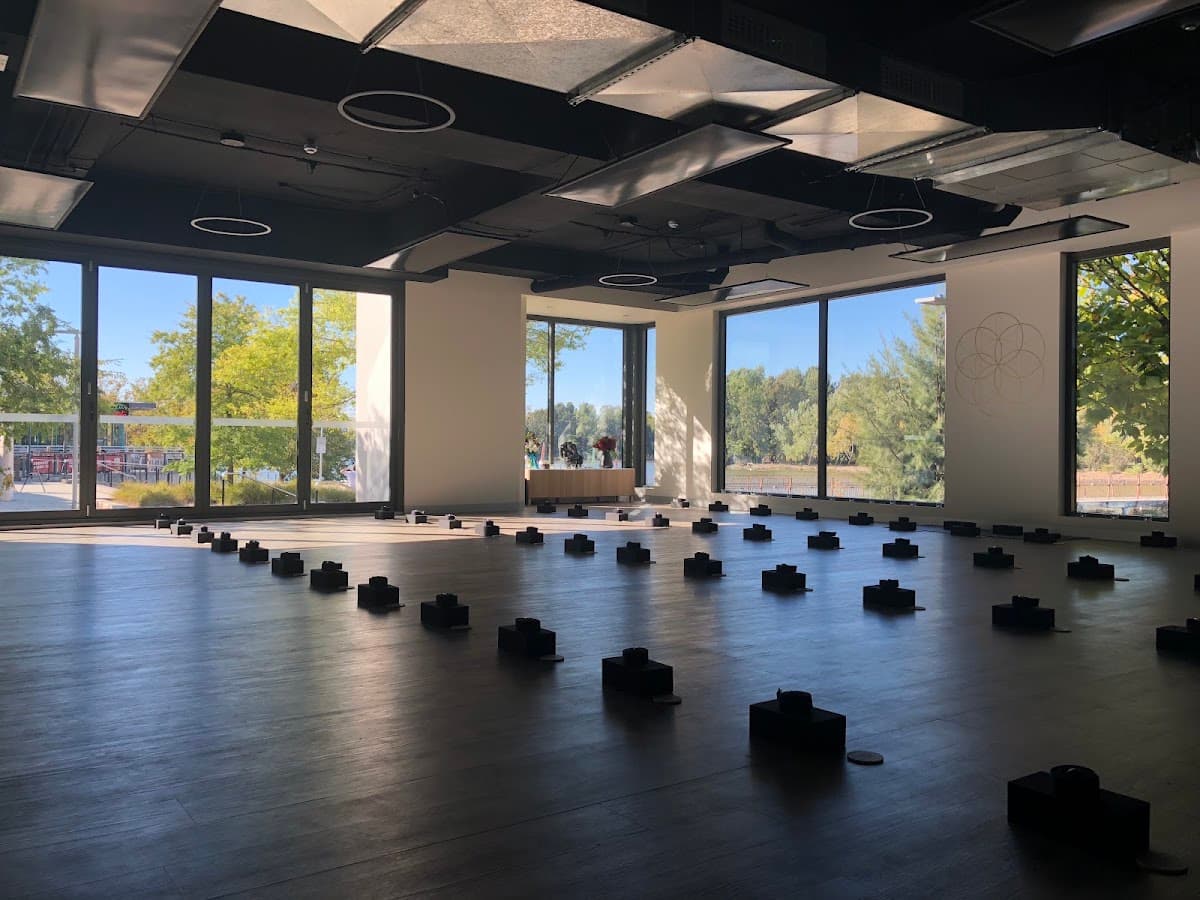SOULution Yoga & Pilates Lakeside