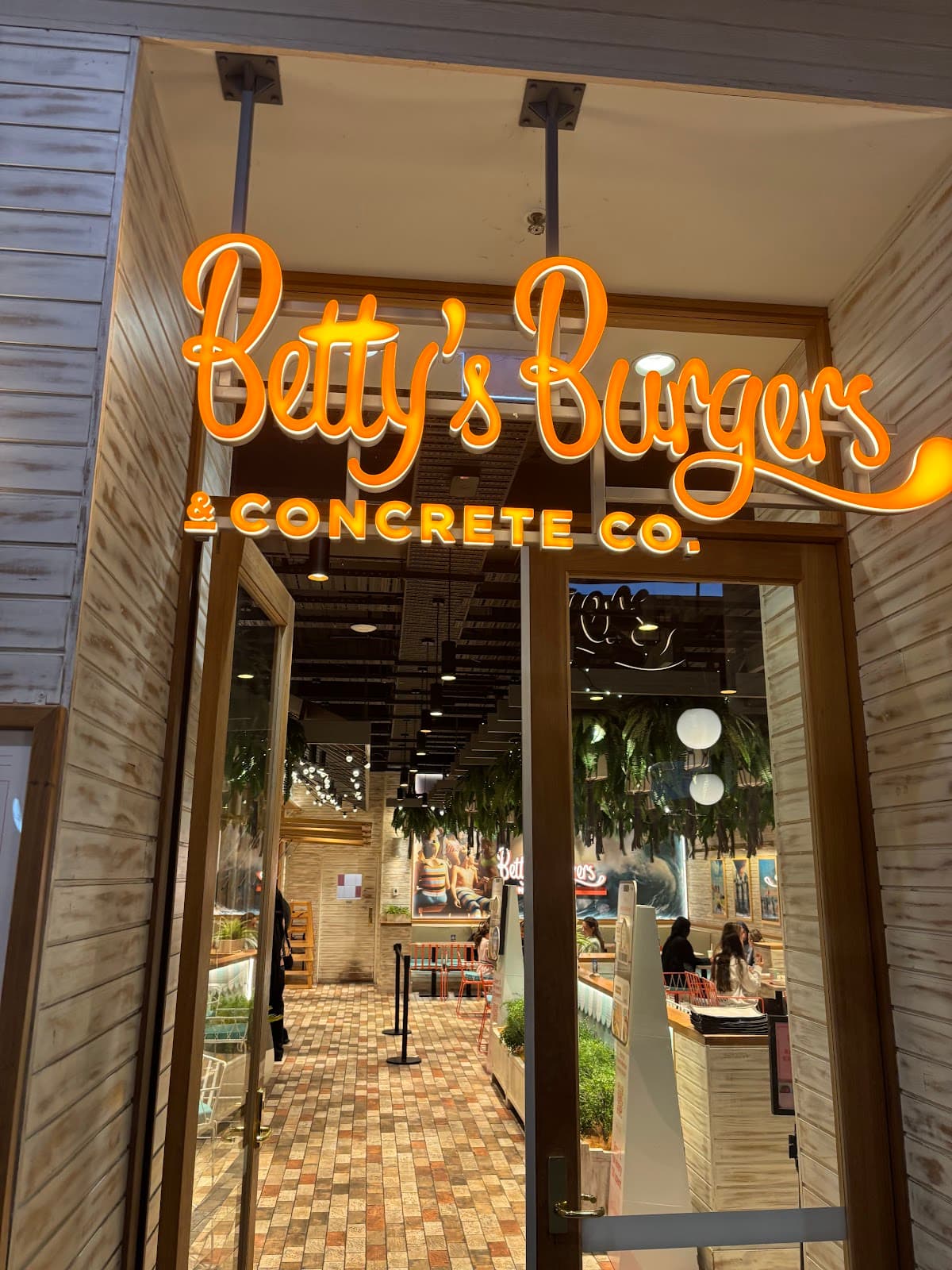 Betty's Burgers