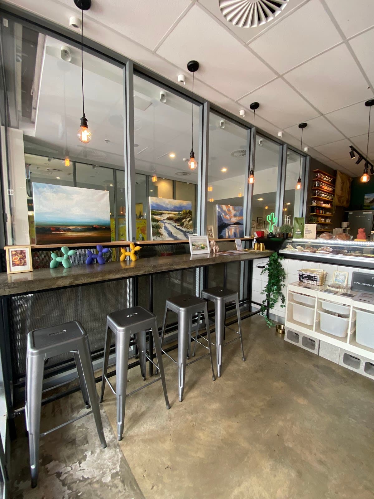 Folks Gallery